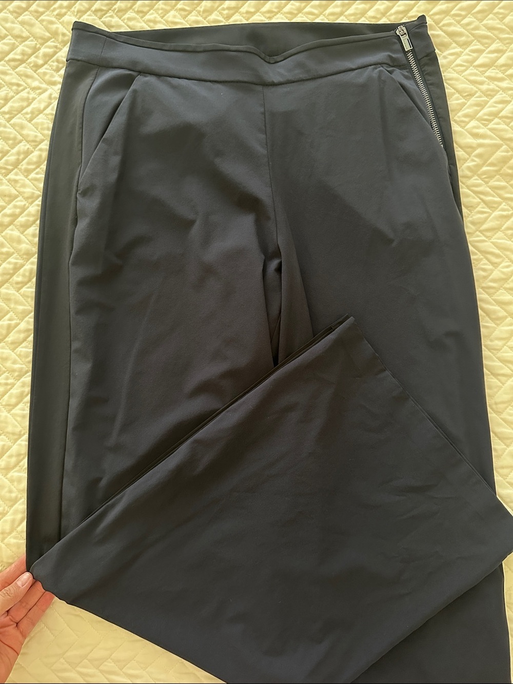 Athleta navy blue Stretch Pull-On Trousers with Zip Detail